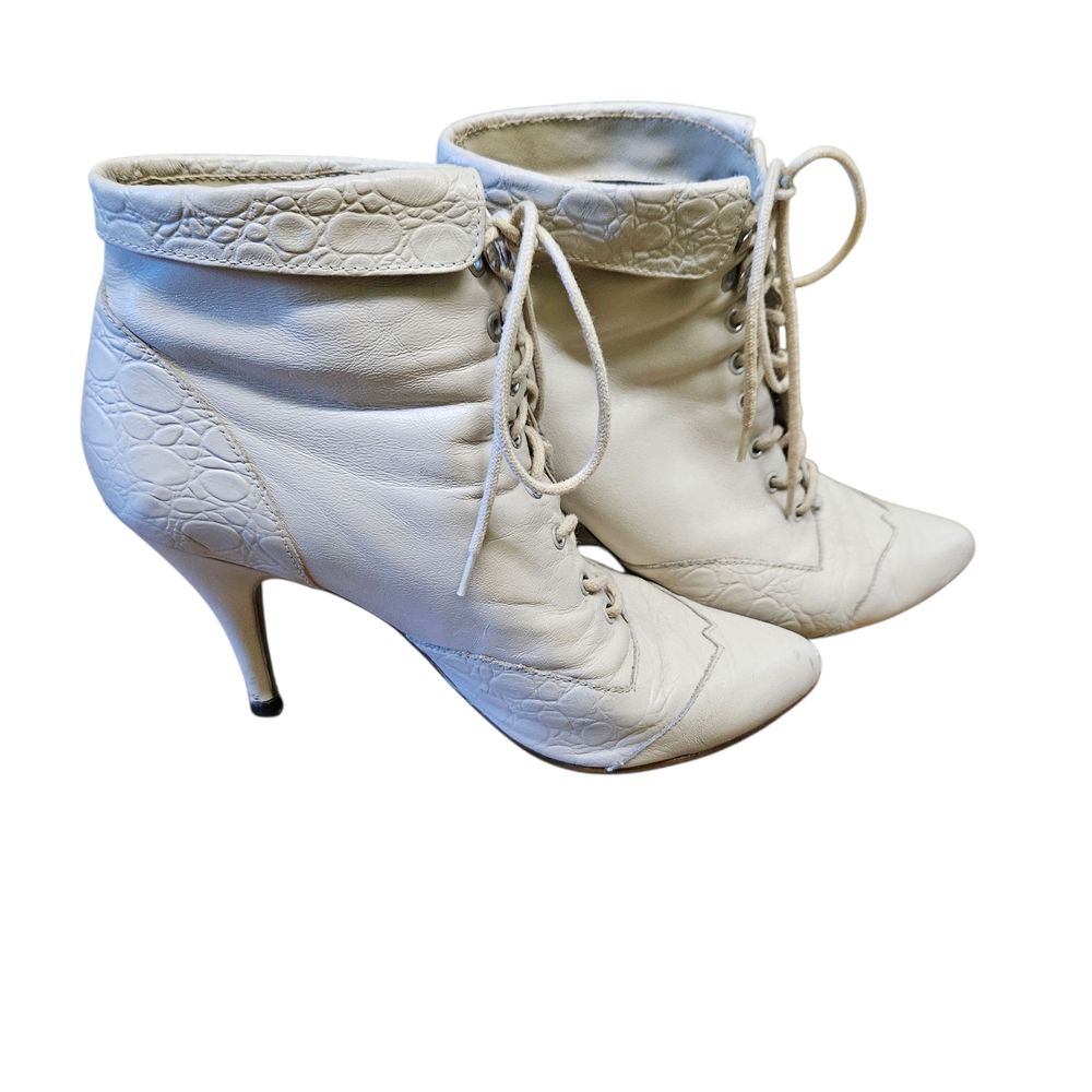 Wild Pair Vintage Cream Lace-Up Ankle Boots 1990s Size 6.5 - Picture 5 of 17